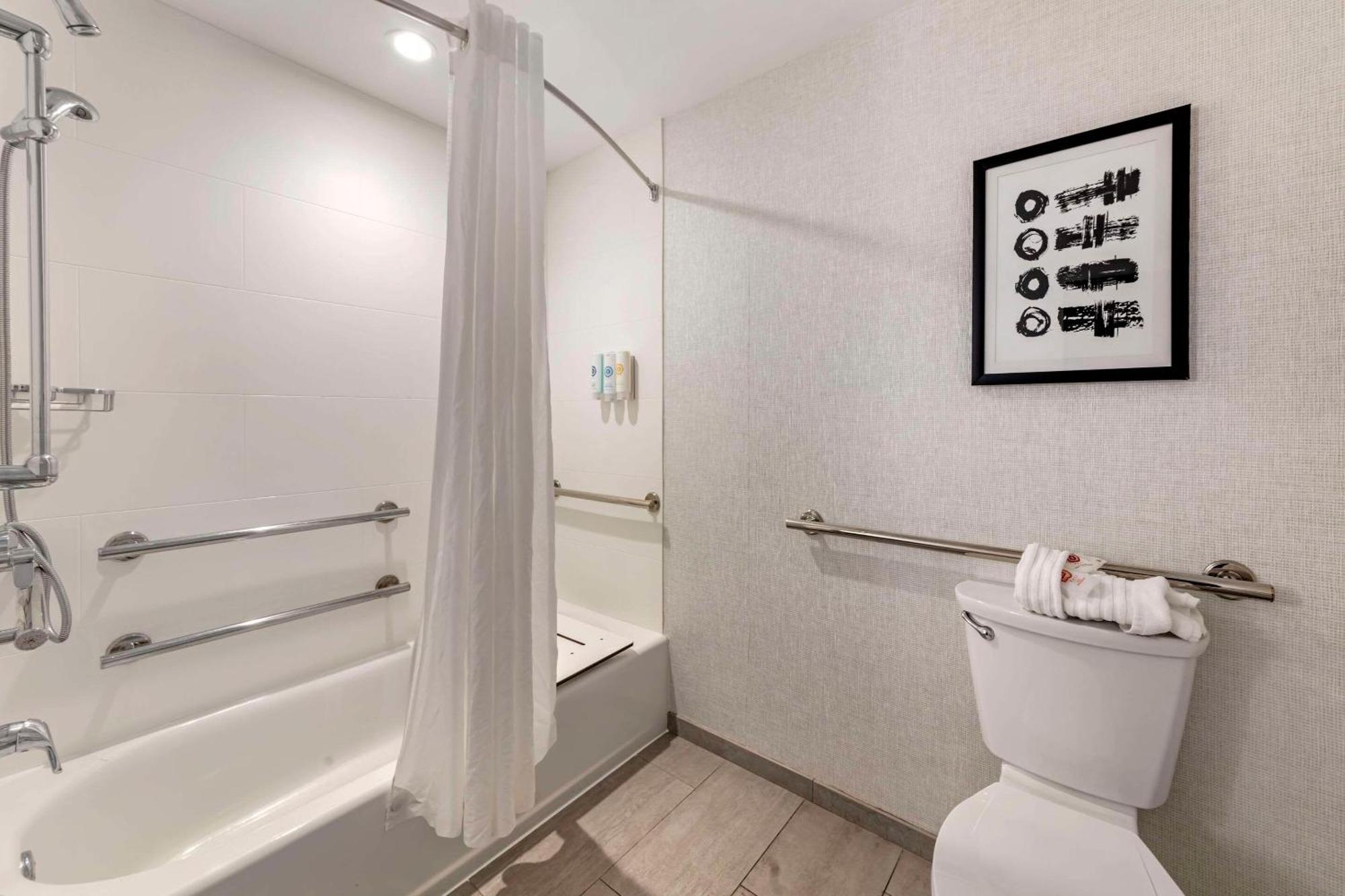 Comfort Inn & Suites Miami International Airport Miami Springs Esterno foto